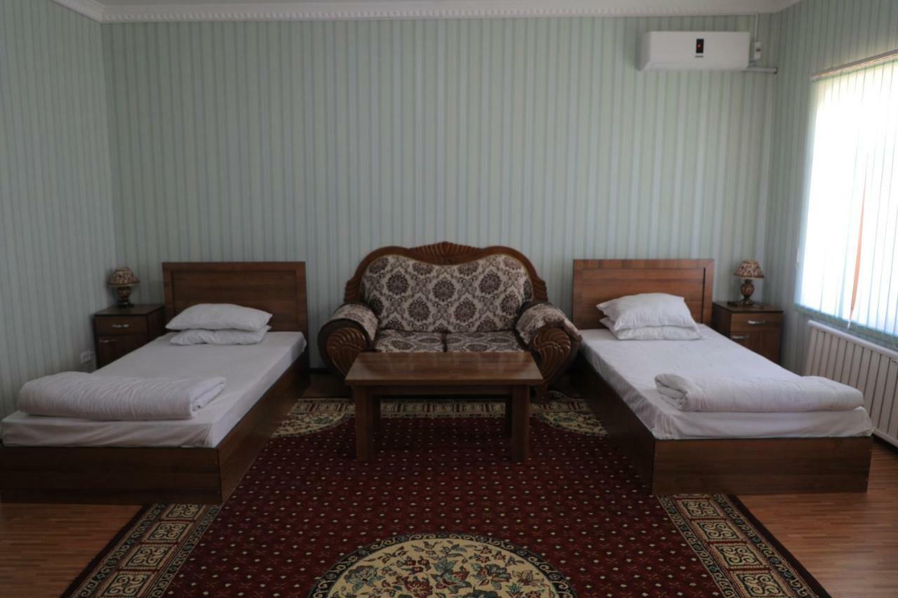 Hotel Nukus Plaza Extérieur photo