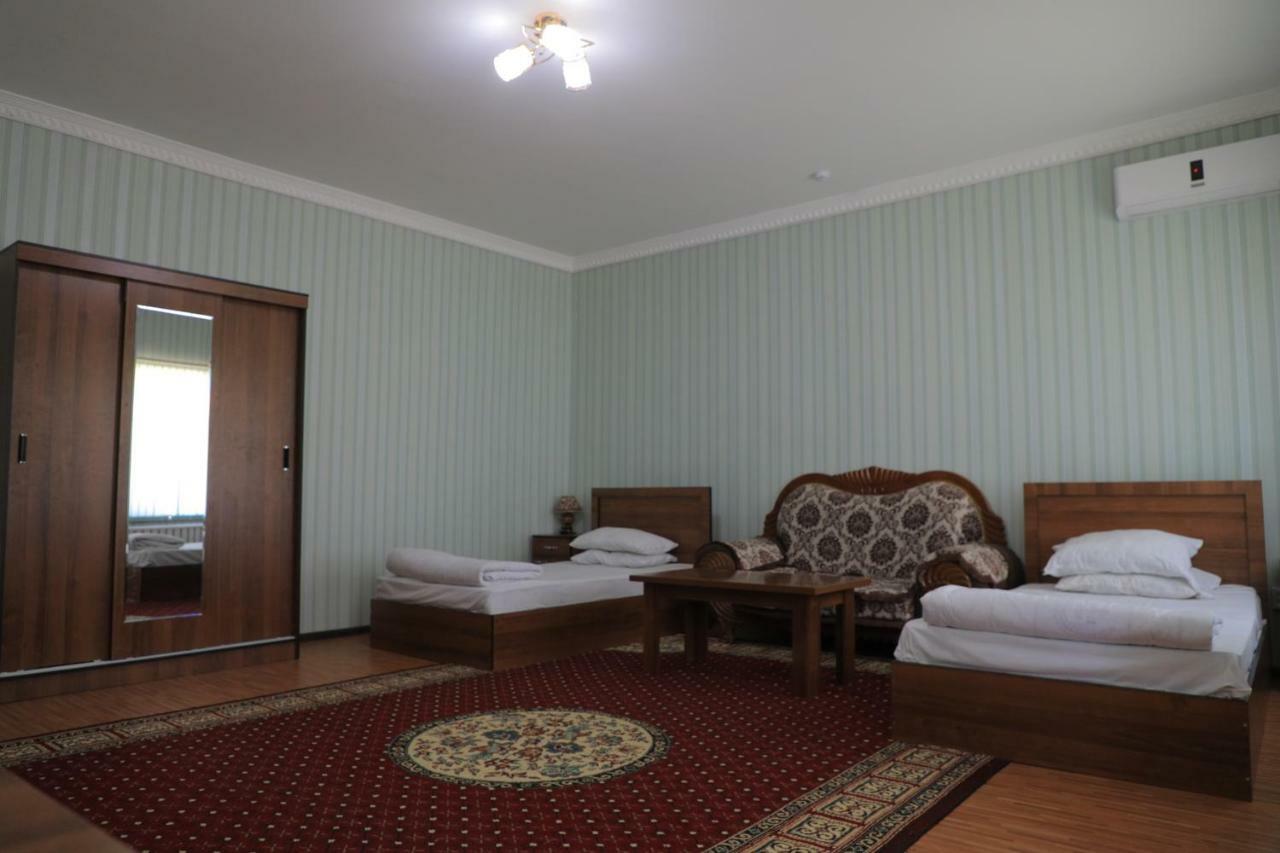 Hotel Nukus Plaza Extérieur photo