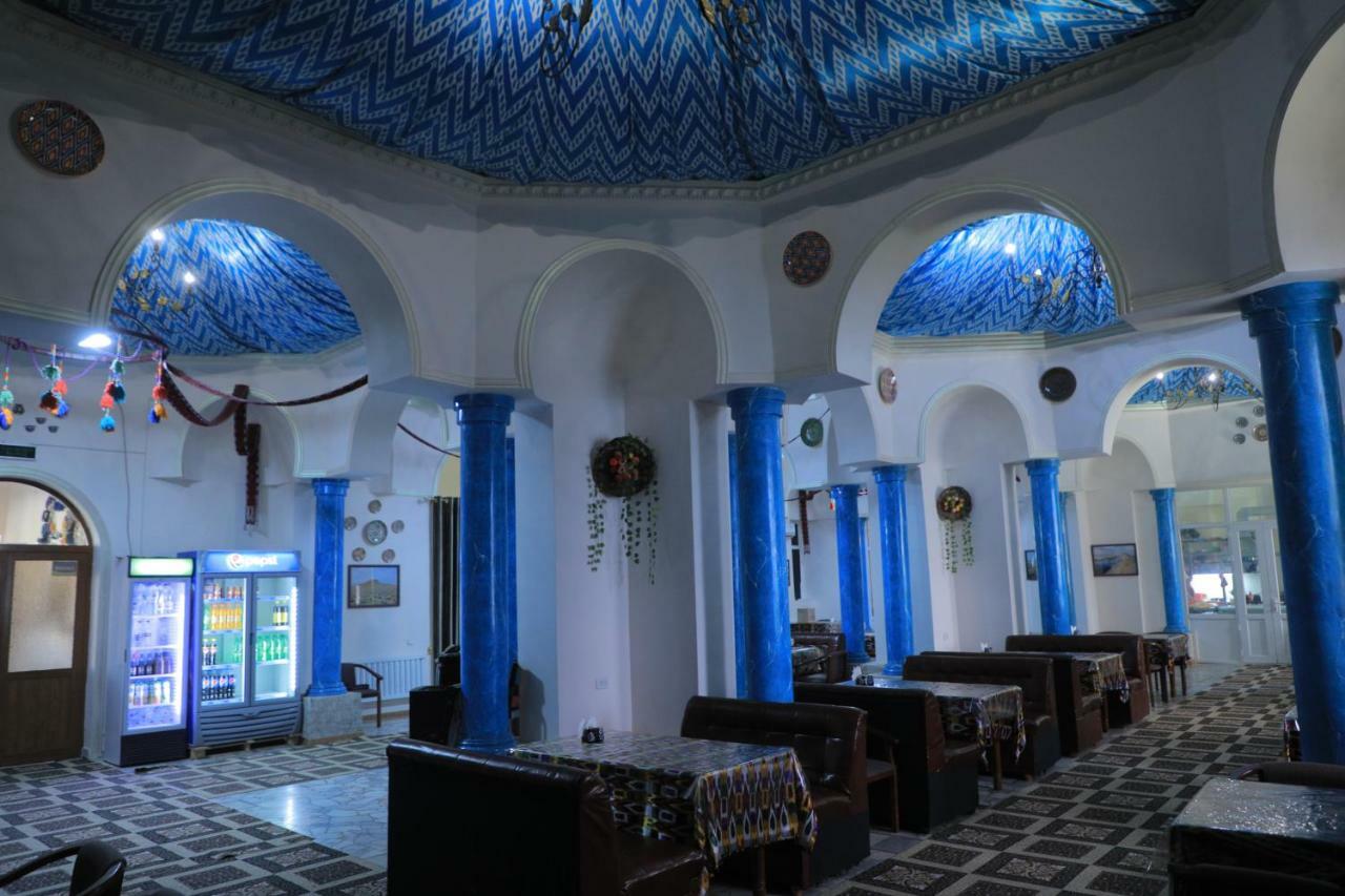 Hotel Nukus Plaza Extérieur photo