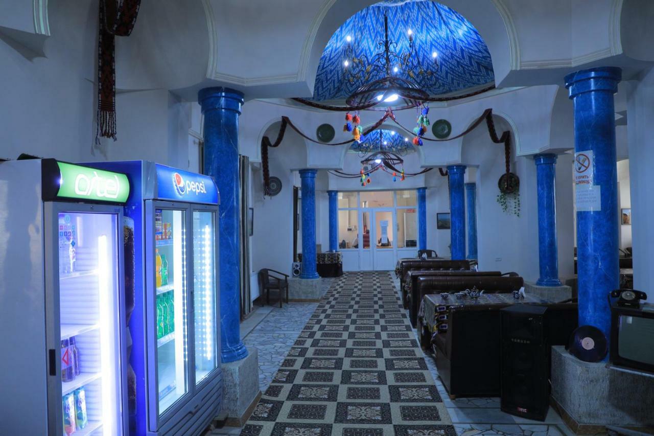 Hotel Nukus Plaza Extérieur photo